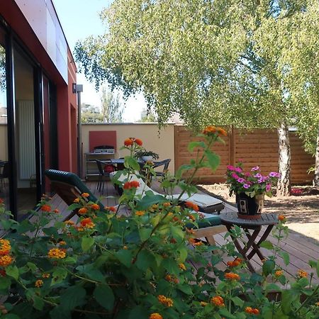 Au Jardin De L'Eventail Bed and Breakfast Λε Μανς Εξωτερικό φωτογραφία