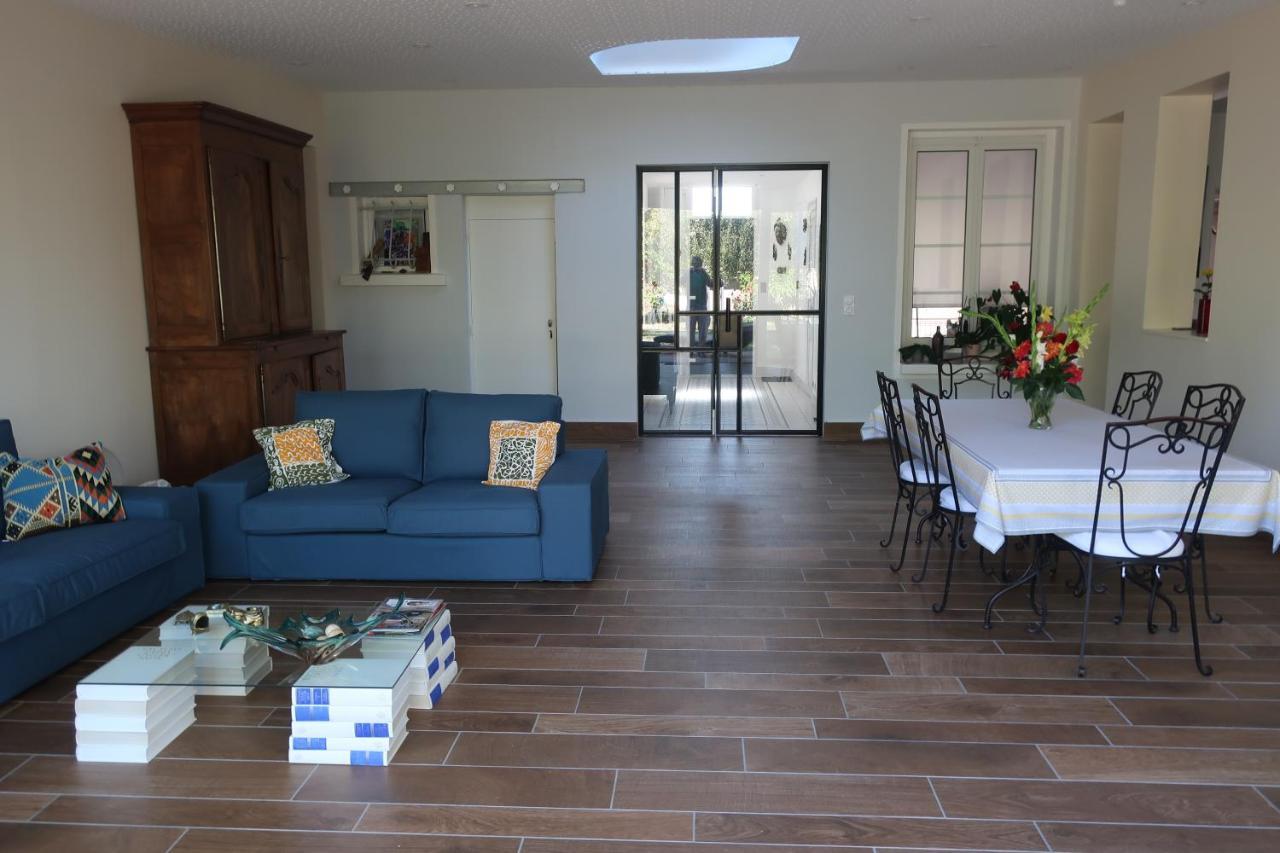 Au Jardin De L'Eventail Bed and Breakfast Λε Μανς Εξωτερικό φωτογραφία
